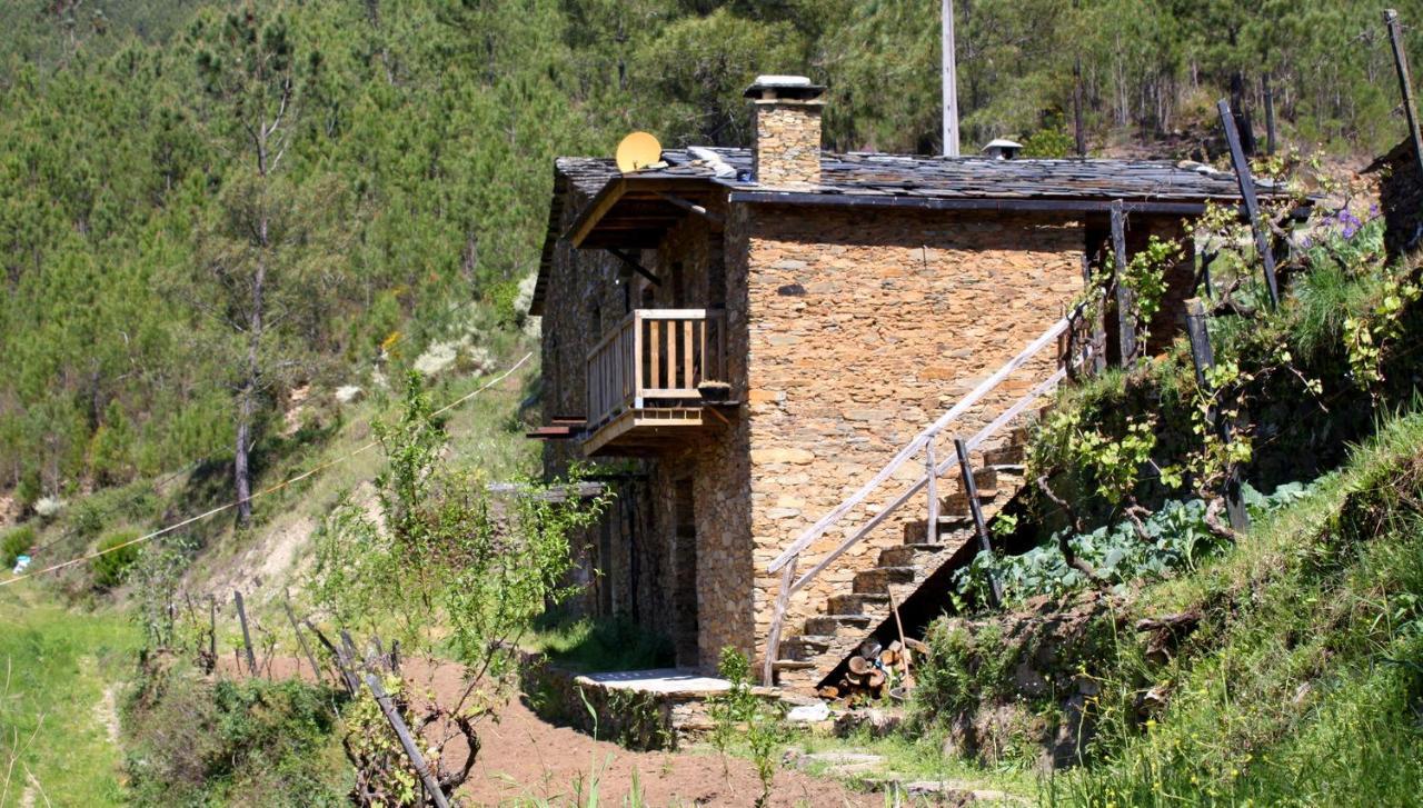 شقة Retiro Do Aguincho المظهر الخارجي الصورة